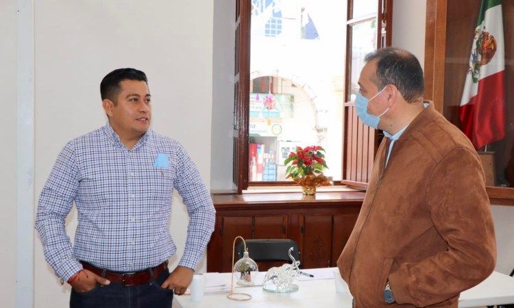 Realizan autoridades reunión de evaluación en materia de salud
